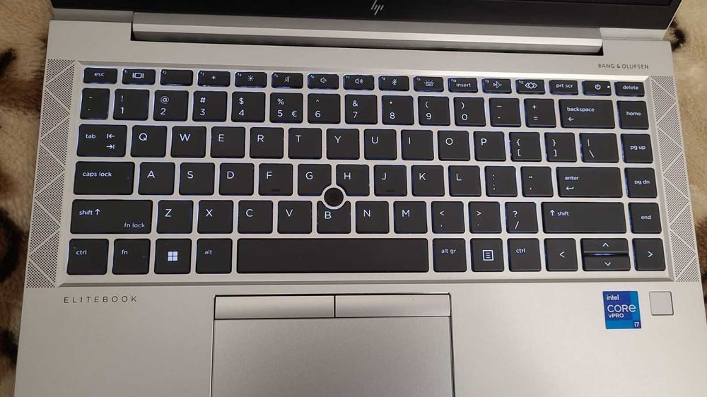 Laptop HP EliteBook 840 G8 ,  i7-1185G7 , 32 gb ram , tatch screen
