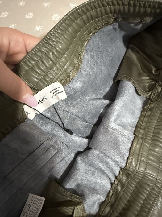 Pantaloni de piele MNG