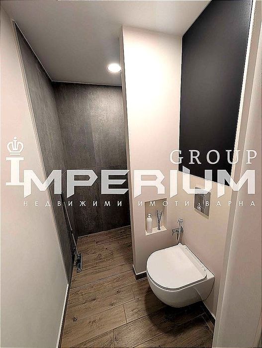 Дава се под наем Тристаен апартамент в Варна, Център - 75 кв.м за 1047.03 € - Снимка #8