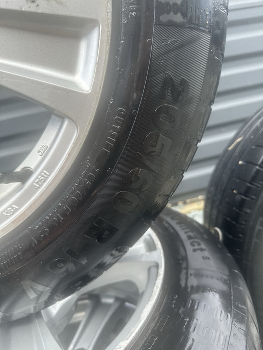 Jante aliaj Jaguar / Ford  5 x 108 et 38 7.5j x 18 + cauciucuri 205 / 60 / r16
