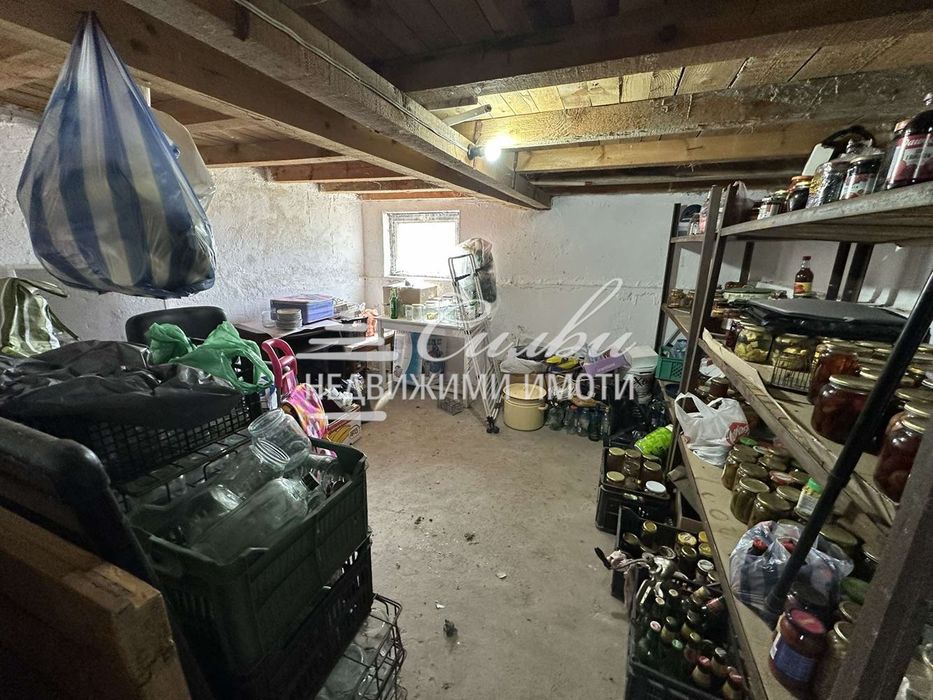 Самостоятелна ТУХЛЕНА къща - кв.Бряг