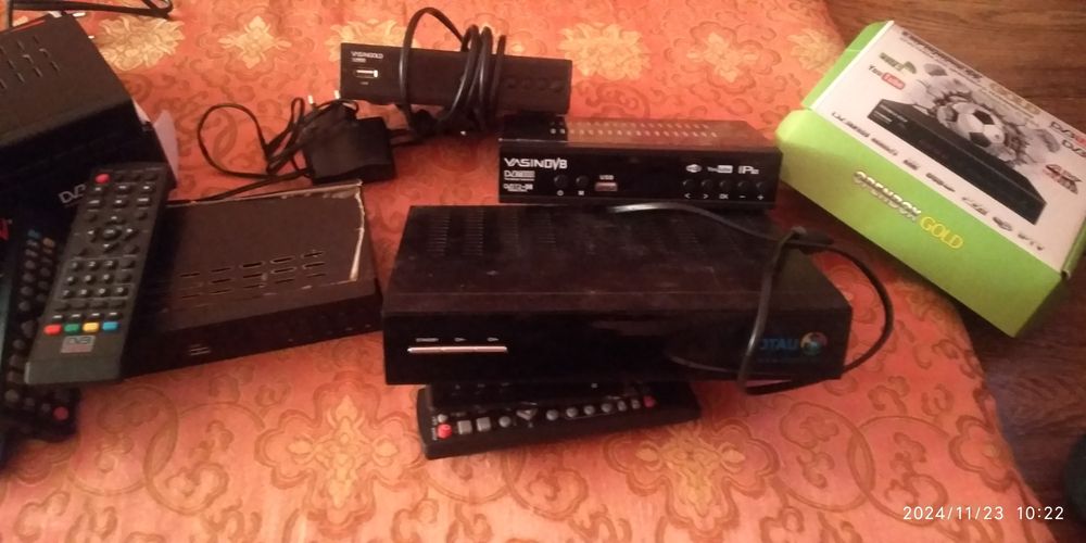 Продам приставка на запчасть