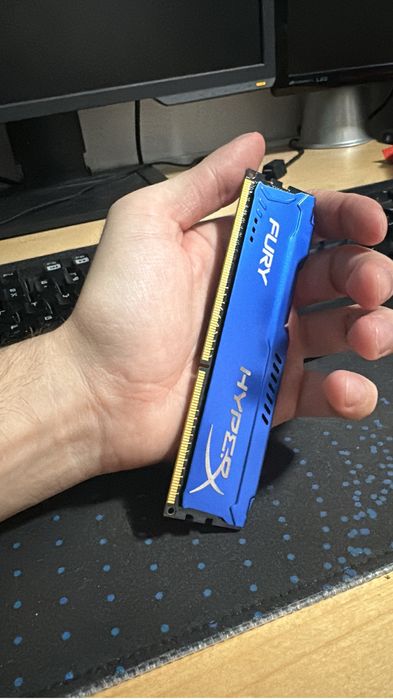 2 DDR 3 de 4 gb HyperX Fury