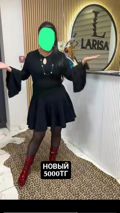 Продам Пальто, платье.