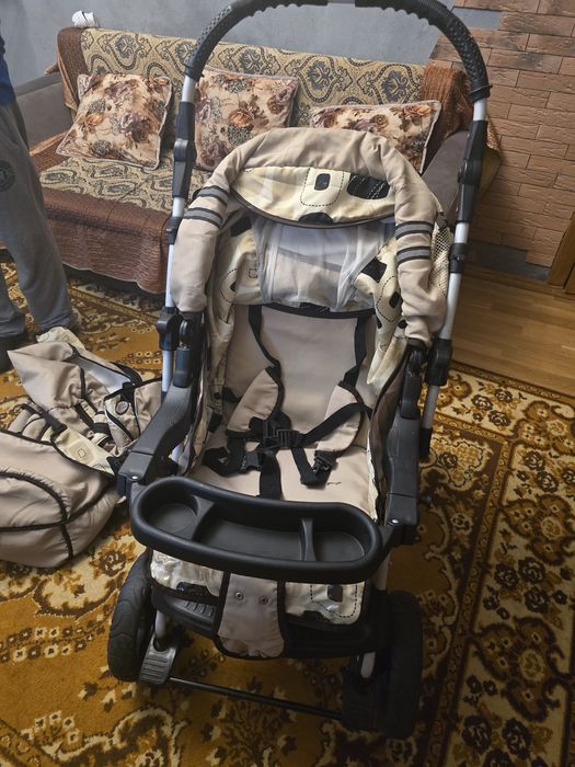 Продаётся детская коляска