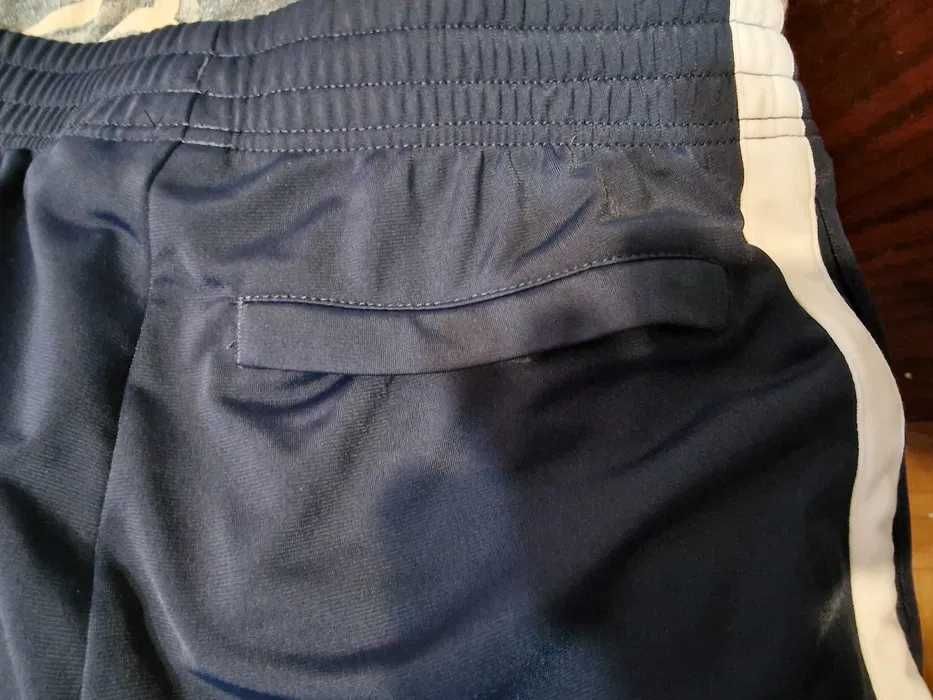 Оригинално долнище Nike