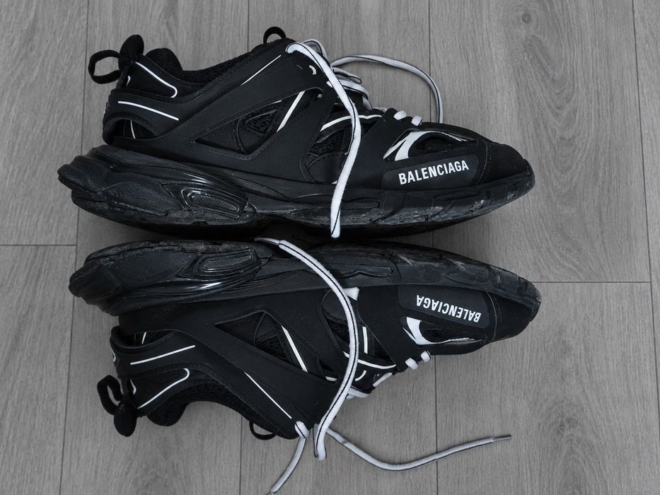 продам Balenciaga track 1