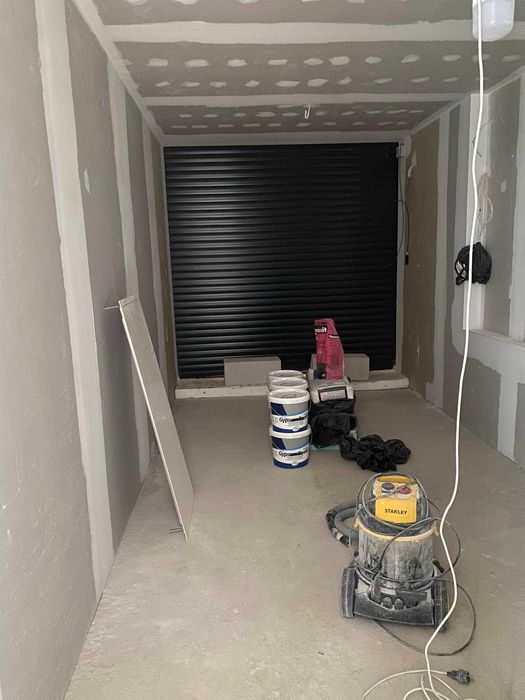 Продава се Къща в Пловдив, Остромила - 380 кв.м за 1048 €/кв.м - Снимка #9