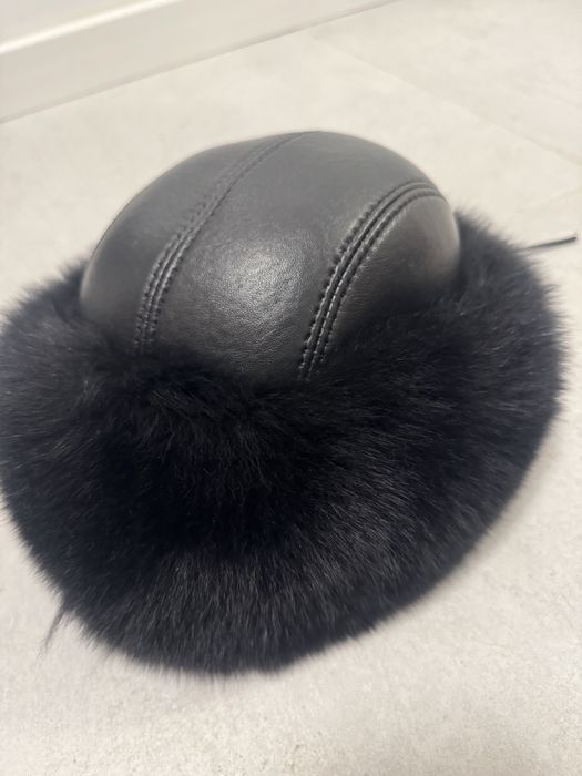 Caciula iarna din piele si blana