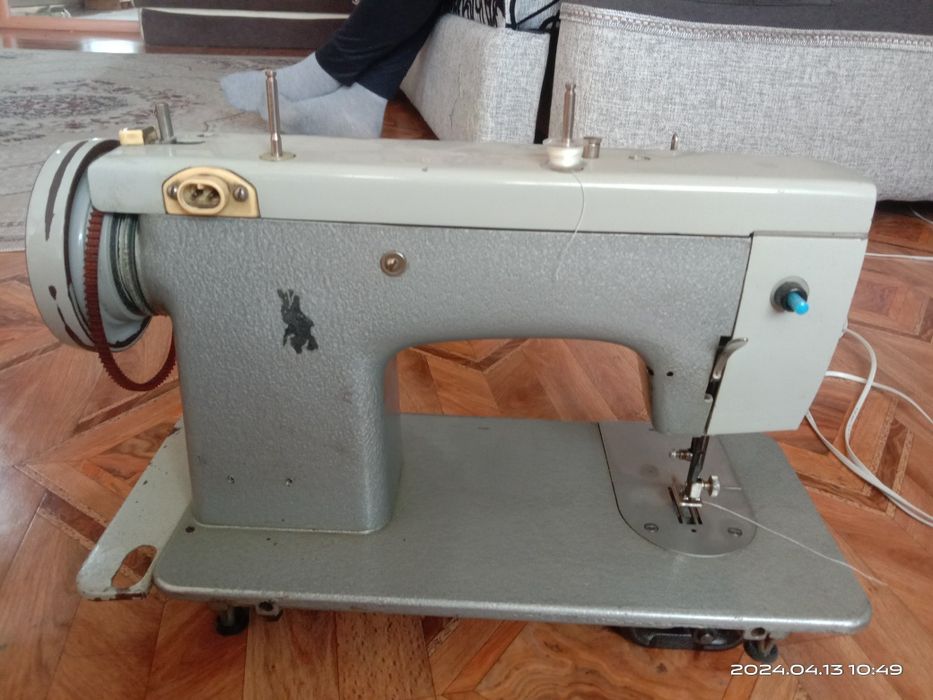 Швейная машинка Пододьск 142СССР