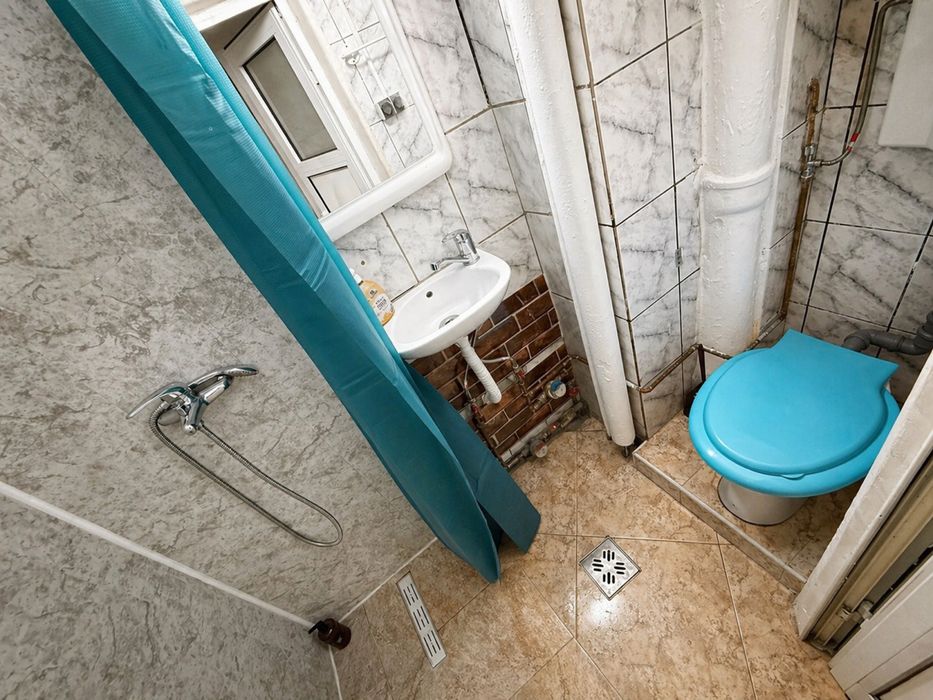 Garsoniera regim hotelier centru Ploiesti vedere superba balcon AC WiFi