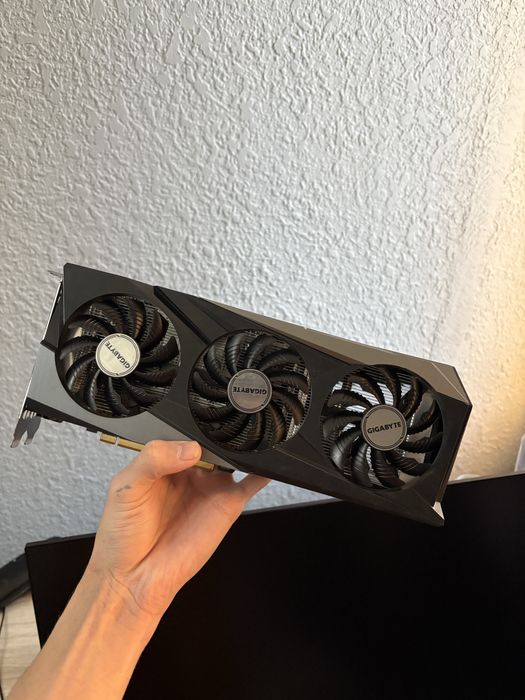 RX6600XT видеокарта