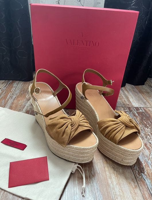 Valentino Garavani еспадрили