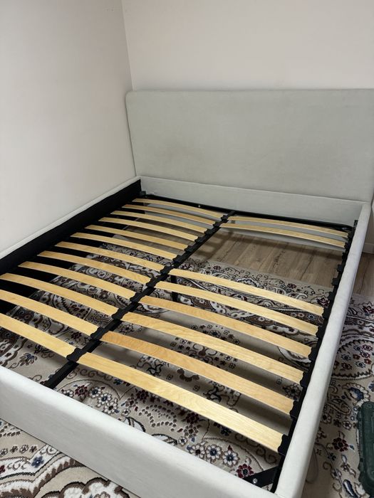 Продам кровать буу