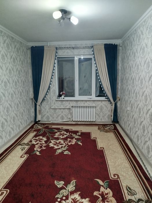 Uy sotiladi. Yangi obod, Qo‘yliq, Gumbaz bozorlari yaqin