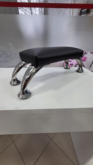 Поставка за ръце