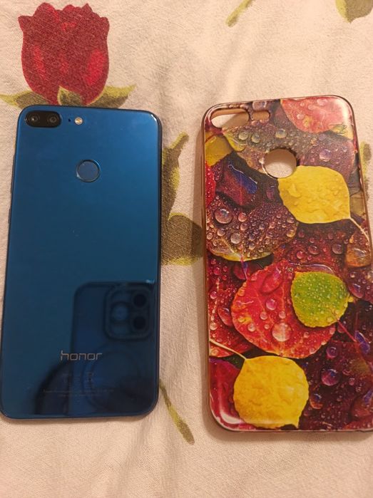 Продам Honor 9 Lite