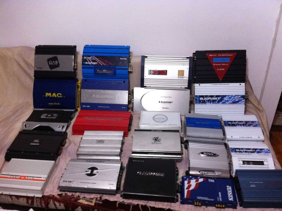 Blaupunkt GTA 4Special MKII max. 1000W ( amplificator statie