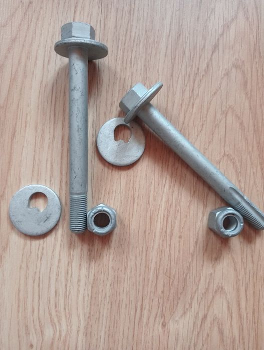 Колесные Развальные Стартерные Болты на Мерседес