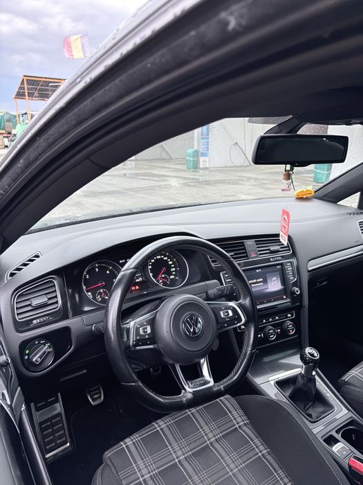 Vw Golf 7 GTD An fabricatie 2014 Cutie Manuala Norma de poluare Euro 6 Motorizare 2.0 diesel 184 cp