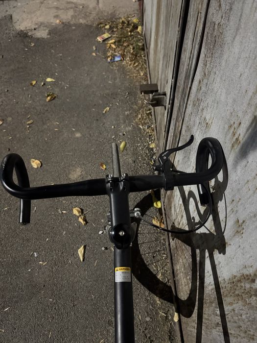 С комплект и тормоз есть