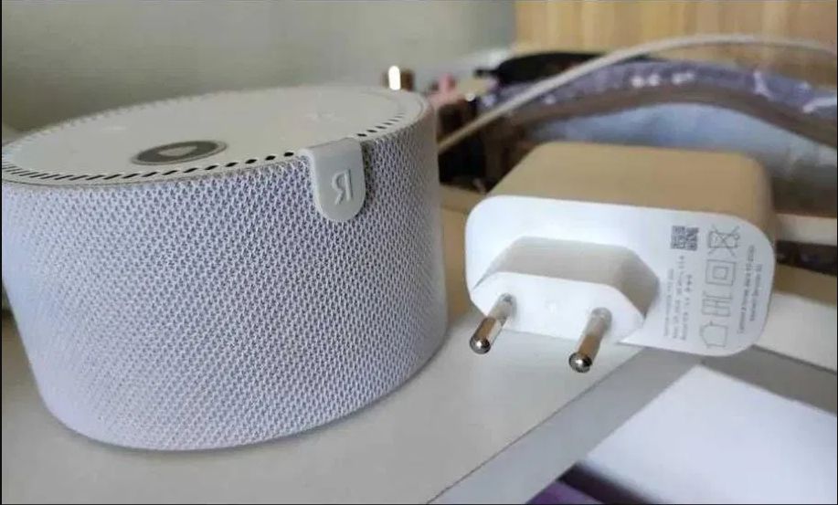 от Алисы МИНИ и для других Блок питания - зарядка