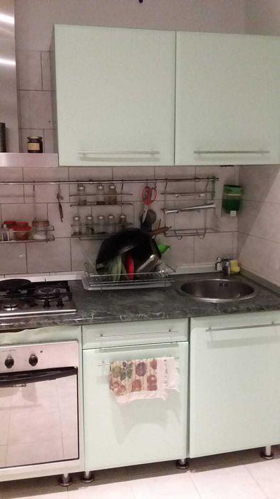 Inchiriez apartament cu 2 camere decomandat tg mures, Pandurilor, 52, langa bioclinica blocul eon ului, telefon 0745 082172, mobilat si utilat