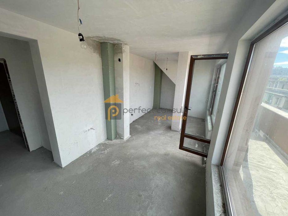 Продава се Тристаен апартамент в Пловдив, Център - 99 кв.м за 1920 €/кв.м - Снимка #6