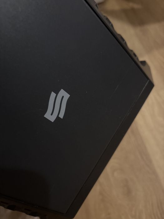 Carcasa Silentium PC SG1M Full-ATX