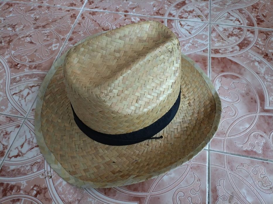 лятна шапка от Канарските острови