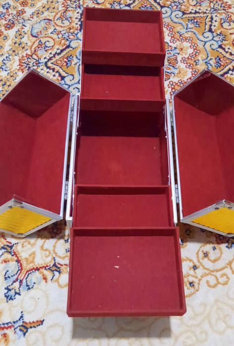 Продам кейс женский