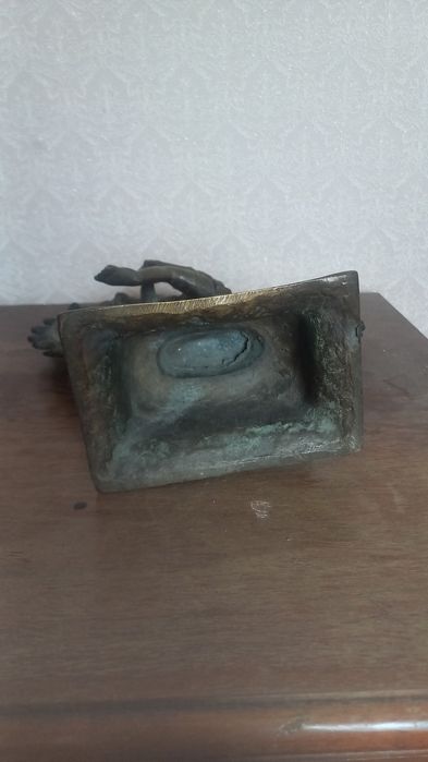 Продам бронзовую статуэтку натараджи