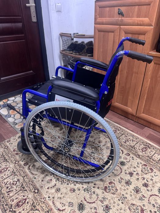 Инвалидная коляска