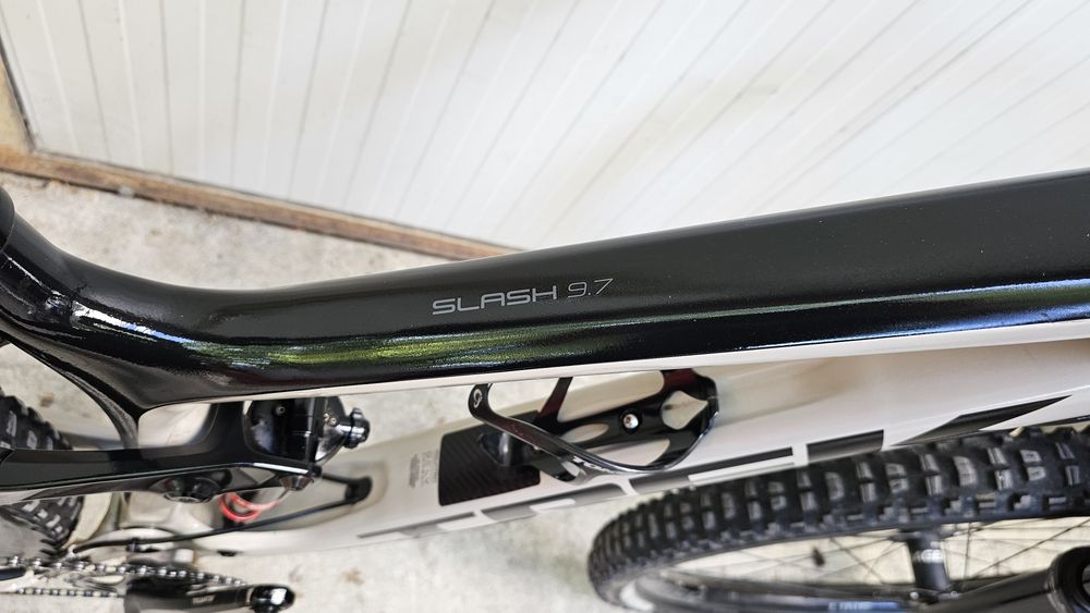 29" Trek slash 9.7