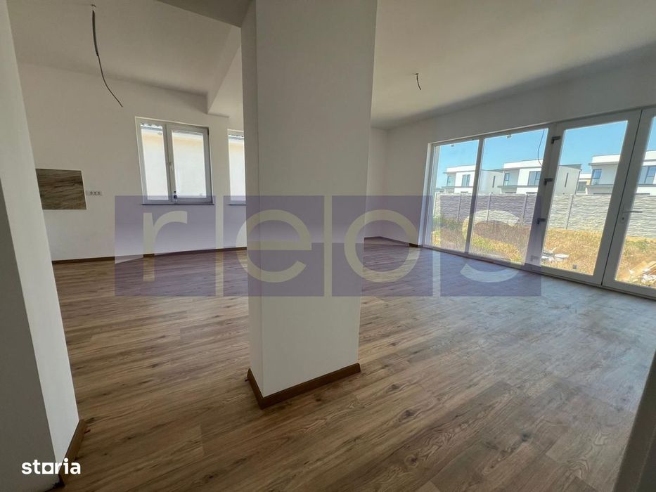 Vanzare Casa 5 Camarere | 400 Mp | Tunari