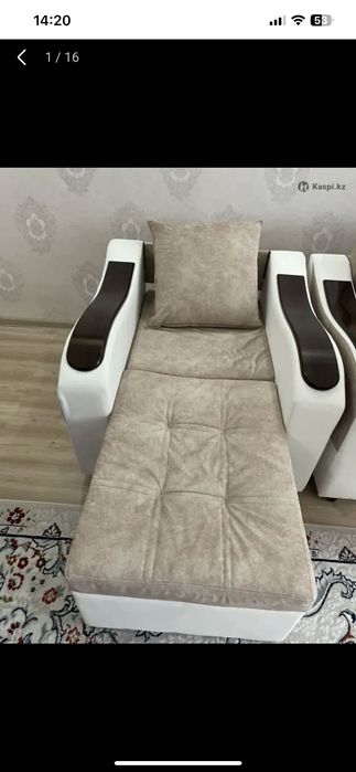 Диван для зала раскладной