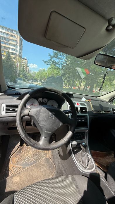 Peugeot 307( 1.6HDI)