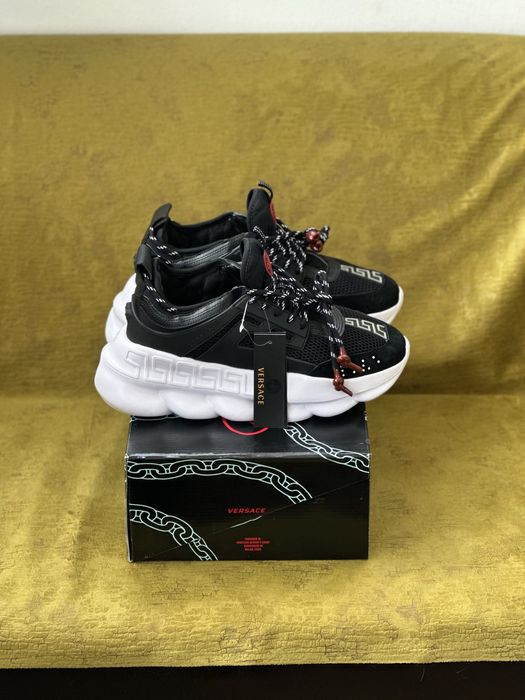 Versace Chain Reaction / 42-45