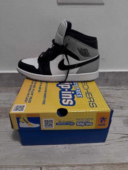 Jordan Sneakers High - White/Black Marimea 42