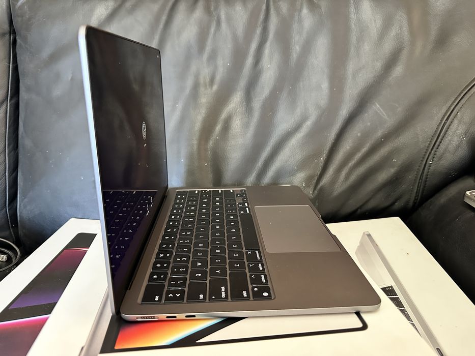 Macbook Air M2 13” Display Topcase Baterie 3 cicluri Placa de Baza Libera De conturi
