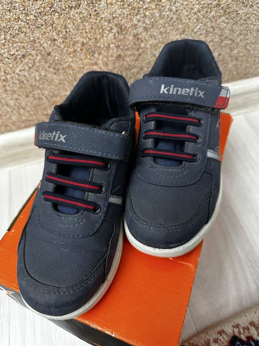 Продаются кроссы