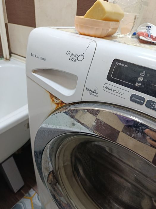 Продается стиральная машина