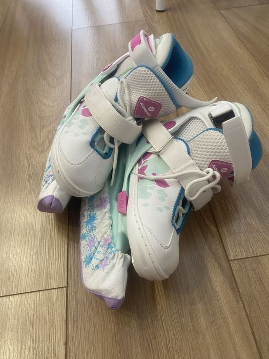 Продам Коньки детские