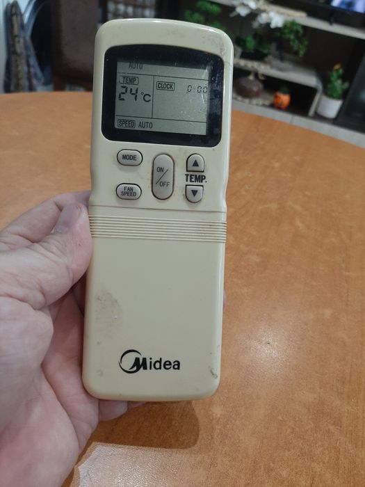 Дистанционно  за  климатик  Мидея  2 броя