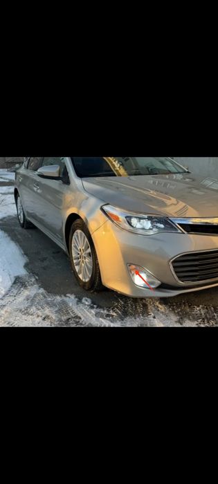 Поворотник на Toyota Avalon