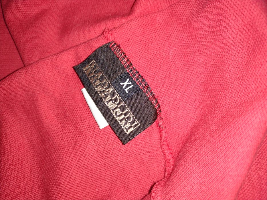 NAPAPIJRI - оригинална, червена, памучна фланелка