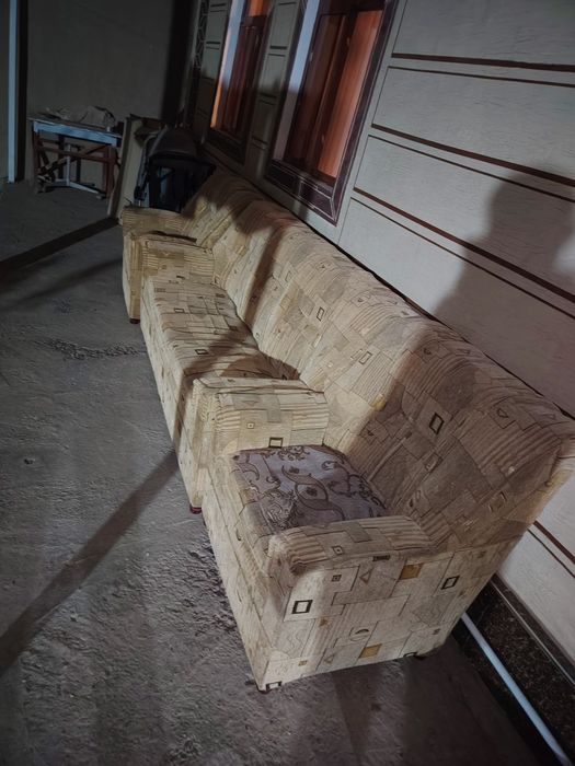 Kreslo divan sotıladı