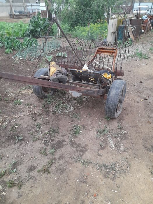 Продам трактор Т25