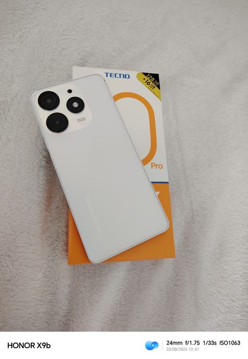 TECNO SPARK 10 pro 8/128GB rom+16GB ram