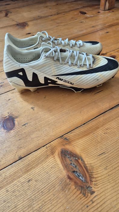 Nike mercurial vapor 15